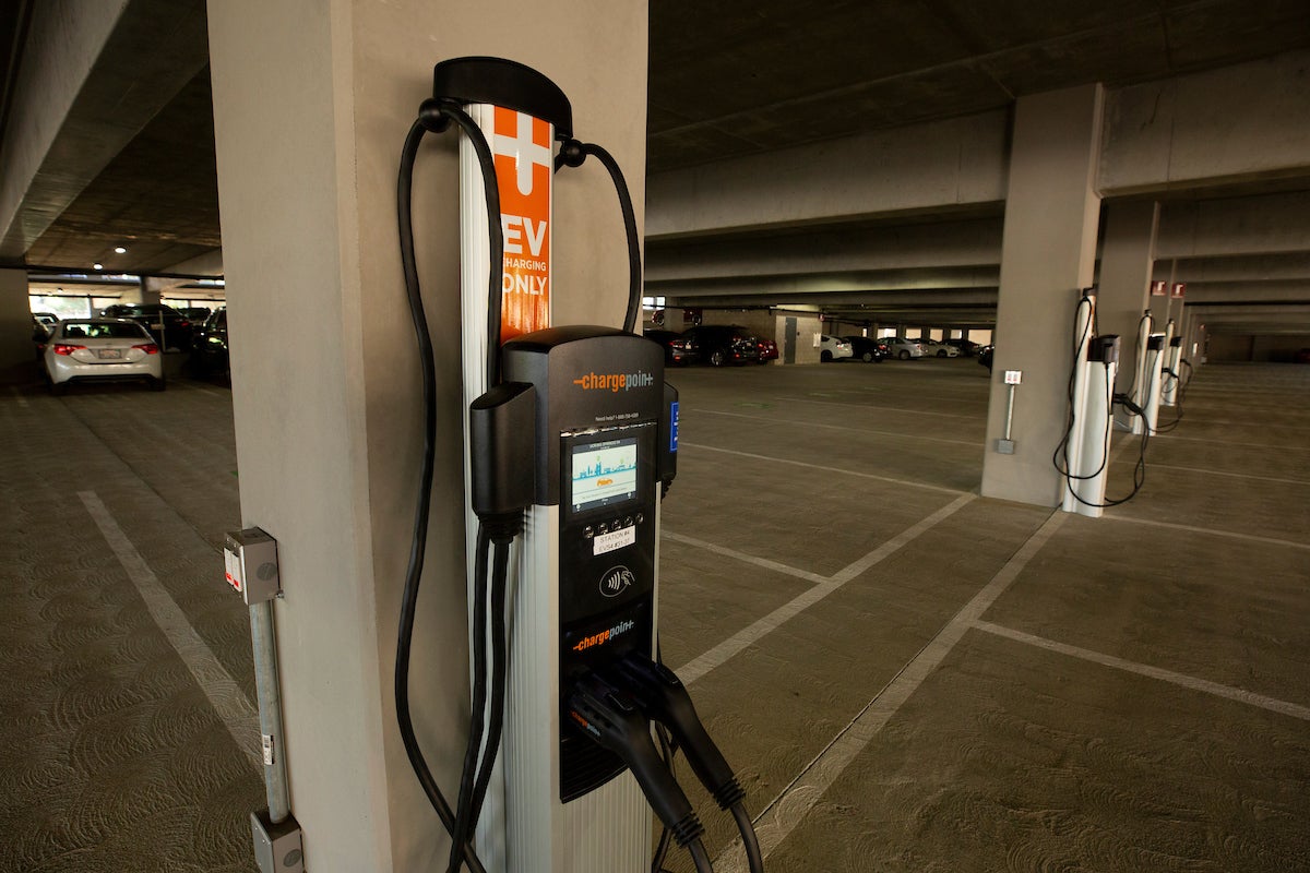 Campus expands electric vehicle charger access | Inside UCR | UC Riverside
